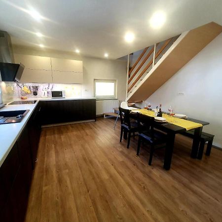 Apartma David Згорнє Горє Екстер'єр фото