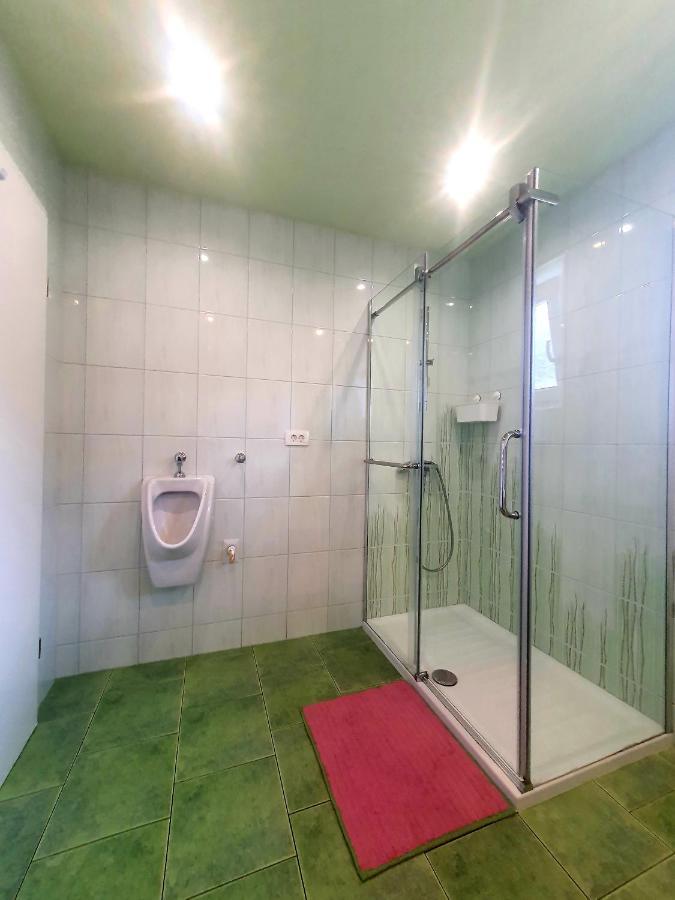 Apartma David Згорнє Горє Екстер'єр фото